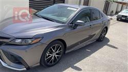 تۆیۆتا کامری